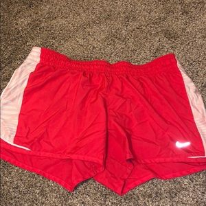 NIKE RUNNING SHORTS